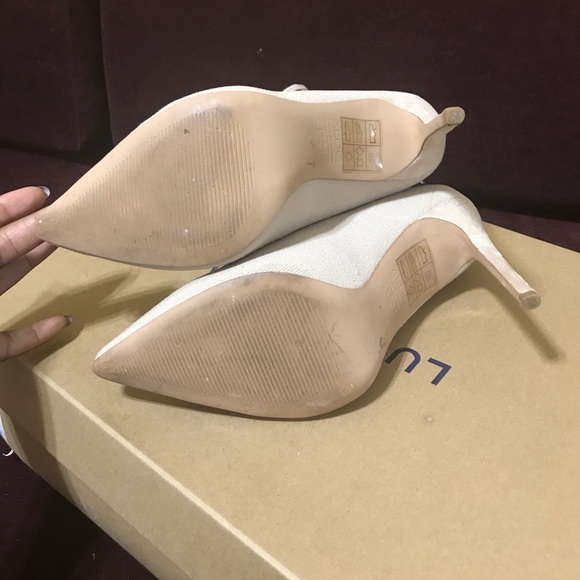 Boots - Picture 4 of 10